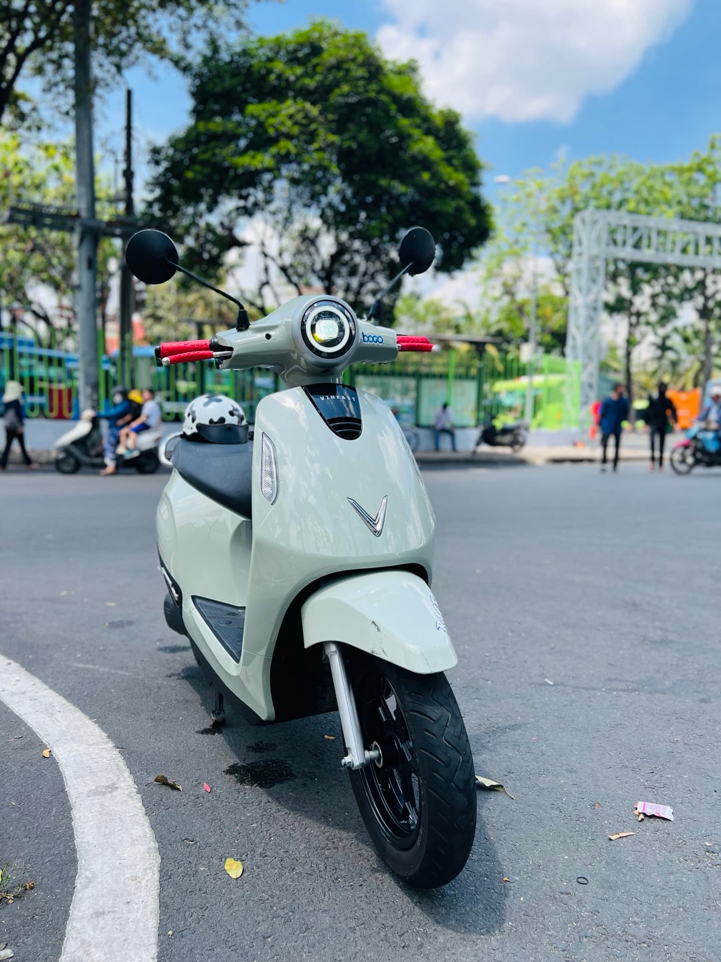 Evo Grand Xanh oliu